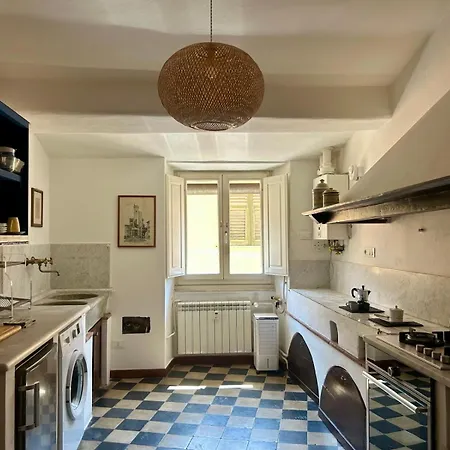 Apartment Matteotti 45 Sarzana
