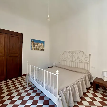Apartamento Matteotti 45 Sarzana