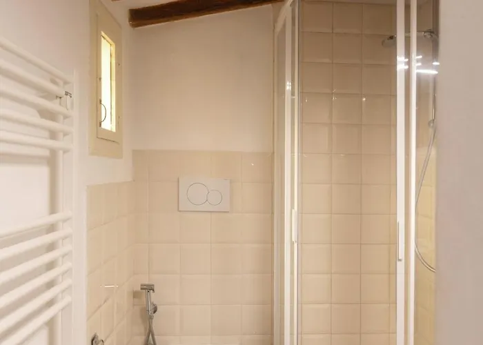 Matteotti 45 * Sarzana